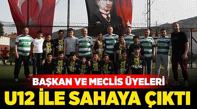 Meclis Üyeleri U12 ile sahaya çıktı