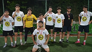 Kumpircim Kaplanlar Turnuvasında Şampiyon Unitas FC oldu